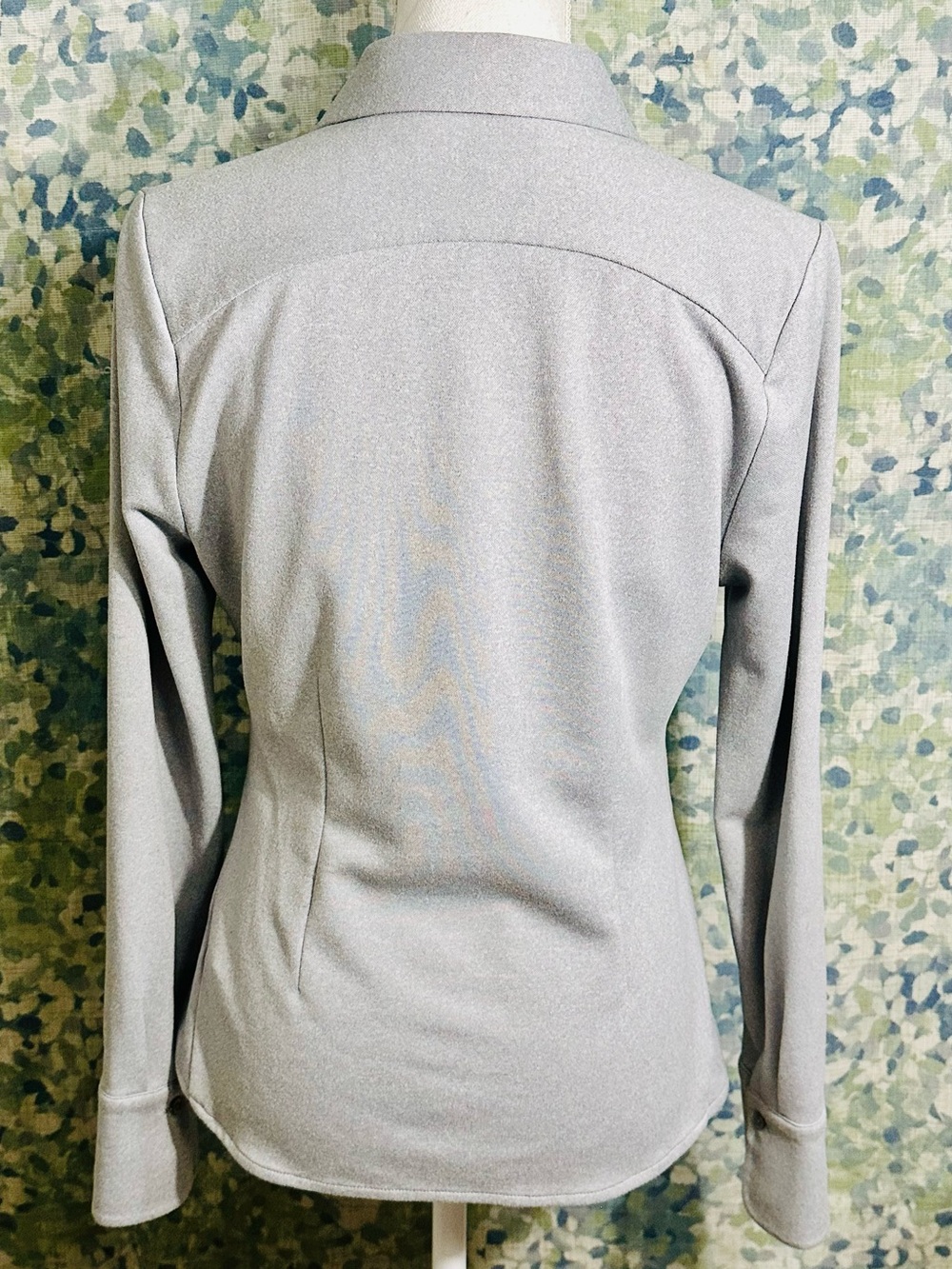 Ministry of Supply Aero Zero Dress Shirt | Light Gray Performance Top | Size S - Picture 3 of 6